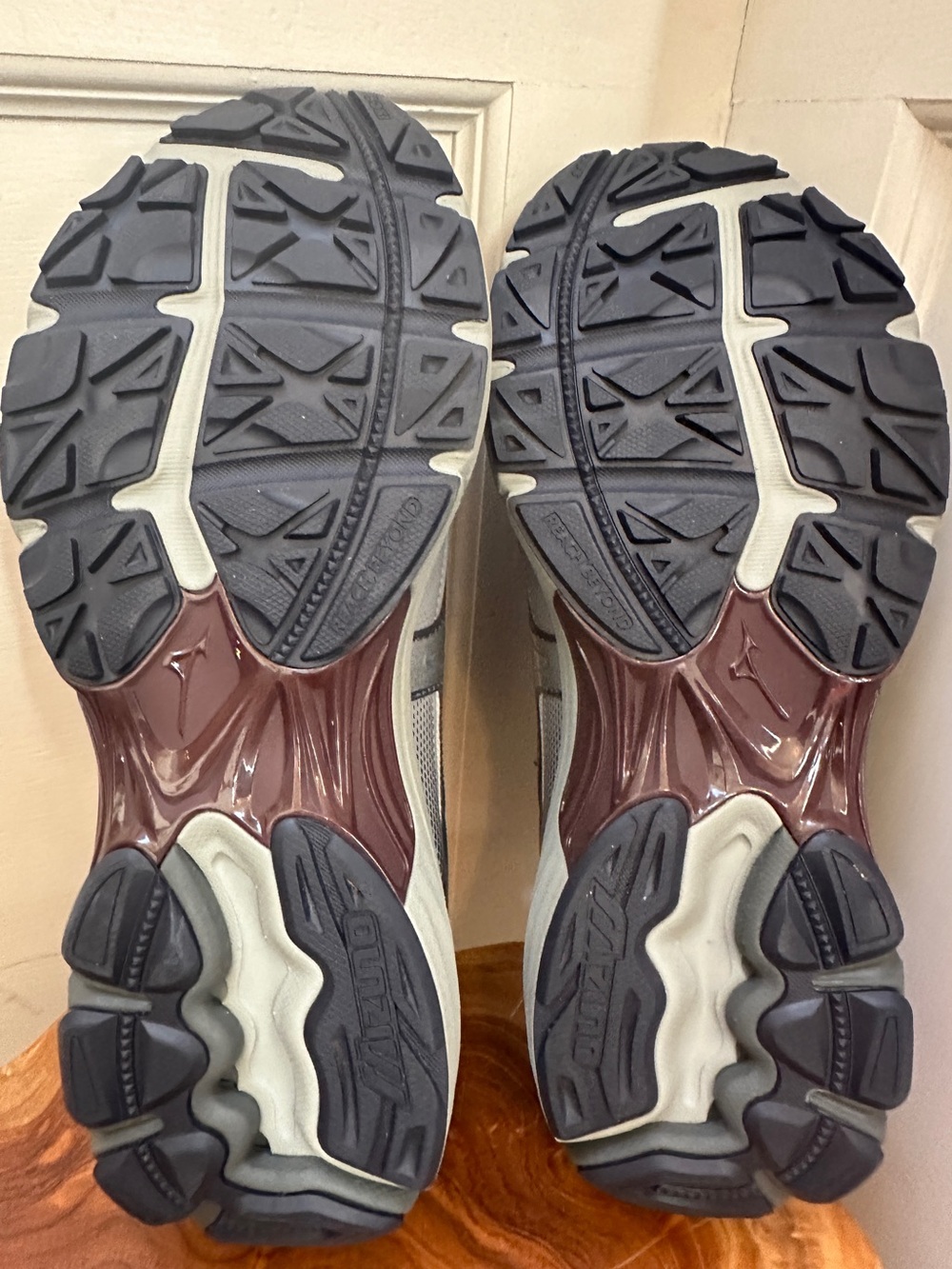 Mizuno Men's Athletic Running Shoes - Gray, Navy & Silver - Picture 8 of 9